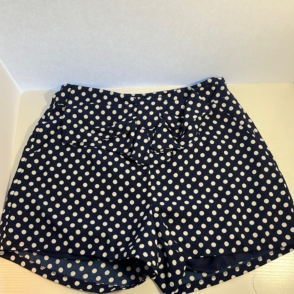 Lauren Conrad Exclusive Disney Minnie Mouse Shorts Bow Pockets white polka dots